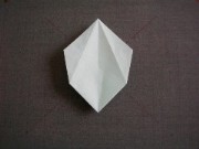 折り紙織り方写真/飾り箱No.[41] <br />裏返しました