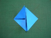 折り紙織り方写真/かぶとNo.[12] <br /><br />