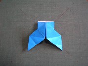 折り紙折り方写真/カメラNo.[25] <br />（はかまが完成）