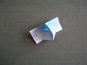 折り紙折り方写真/カメラNo.[32] <br />完成したカメラです。